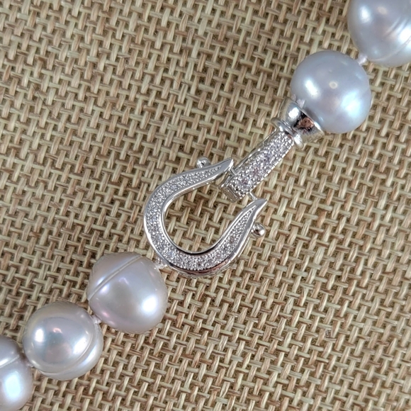 REAL 17" Gray Pearl Necklace - Picture 2 of 8